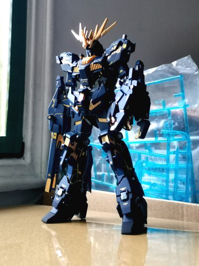 HGUC 1/144 	机动战士高达UC 	RX-0 独角兽高达2号机 报丧女妖 (毁灭模式)