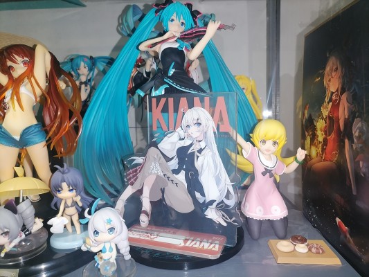 PM 手办 〈物语〉系列 忍野忍 