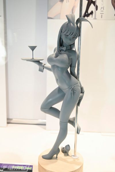 肚脐×兔女郎 原画师:Yumo 肚脐