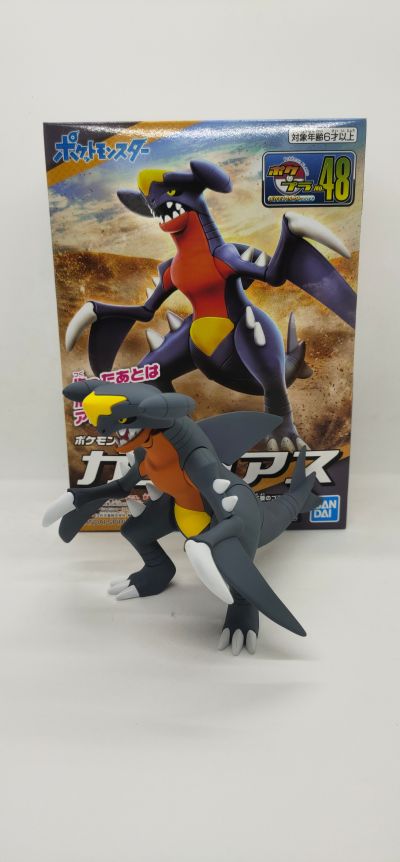 宝可梦拼装模型收藏 48 特选系列 烈咬陆鲨 ​​​​