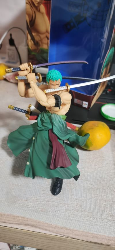 Variable Action Heroes 海贼王 罗罗诺亚·索隆 重涂版