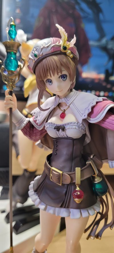 HiGH PRiESTESS 	罗罗娜的工作室 阿兰德的炼金术士－ 罗罗娜