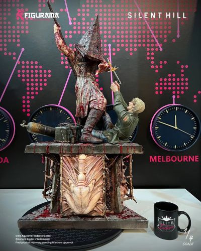 寂静岭2 詹姆斯 VS 红色三角头