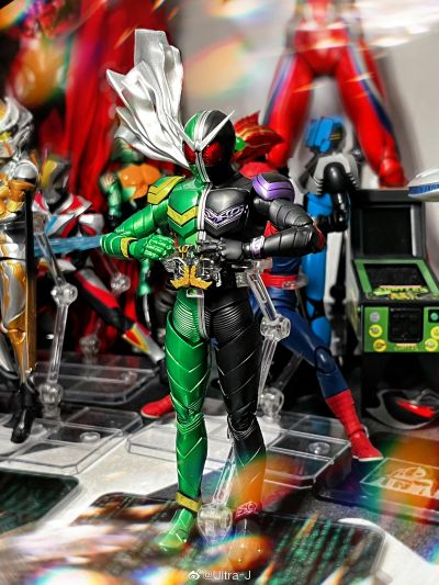 S.H.Figuarts（真骨雕制法）   假面骑士双骑 疾风王牌形态 风都侦探改编动画纪念版