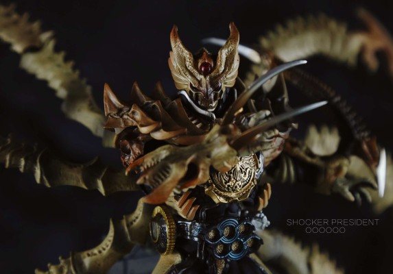 S.I.C. HERO SAGA 修卡首领-六重欧兹-