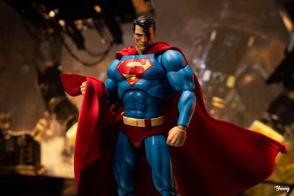 MAFEX Superman 超人 缄默 Ver.