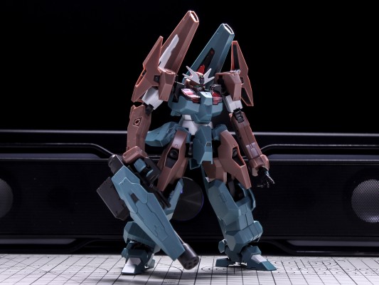 HG  机动战士高达 水星的魔女 乌尔魔灵高达