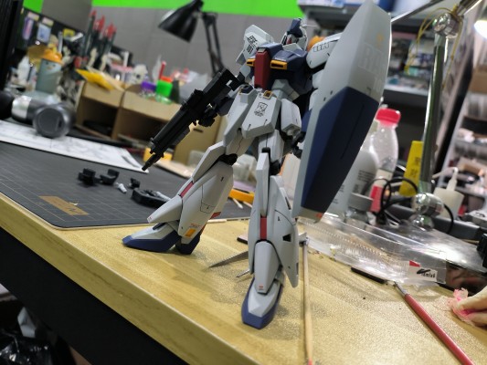 1/144  机动战士高达 逆袭的夏亚  RGZ-91 灵格斯