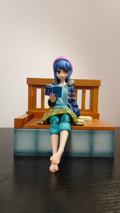 摇曳露营△ 志摩凛 泡脚