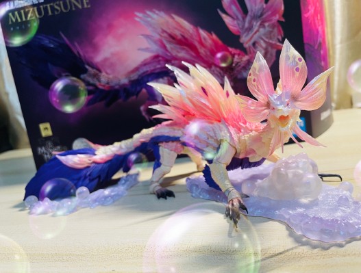 S.H.MonsterArts  怪物猎人系列 泡狐龙