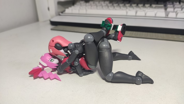 Polynian 机械新人类 Montagne / Motoroid Mare