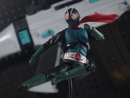 S.H.Figuarts  新·假面骑士 假面骑士