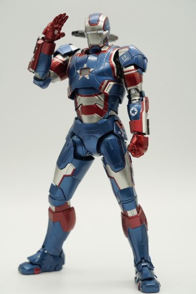 DLX  漫威 无限传奇 钢铁爱国者