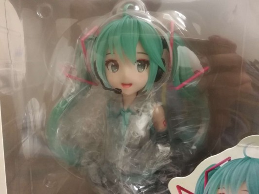 TAITO赏 初音未来39纪念日抽奖活动 A奖 初音未来胸像（原画师：藤原）