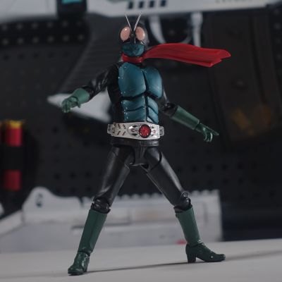 S.H.Figuarts  新·假面骑士 假面骑士