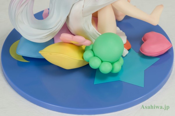 埃罗芒阿老师  和泉纱雾 泳衣&白T恤