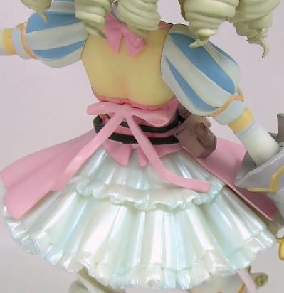 女王之刃P-1鋼鉄姫ユーミル