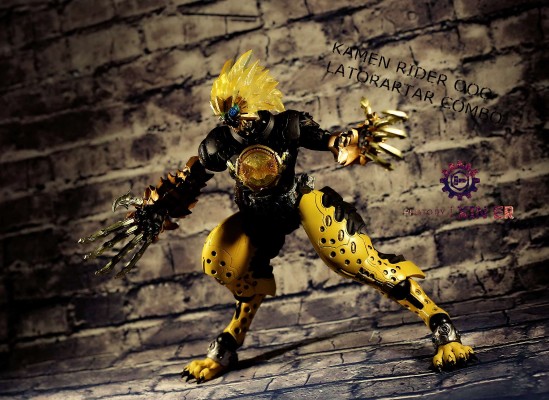 S.I.C. 假面骑士欧斯／ＯＯＯ 假面骑士欧斯／ＯＯＯ RaToraTa Combo 