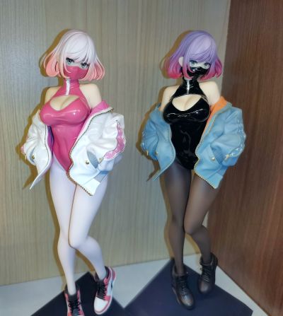 运动鞋×高开衩×口罩 露娜 展会限量款