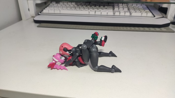 Polynian 机械新人类 Montagne / Motoroid Mare