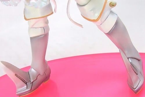 女王之刃P-1鋼鉄姫ユーミル