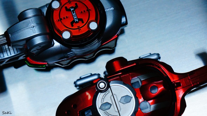 CSM系列 假面骑士甲斗王 超越变身器