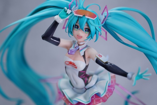GOOD SMILE Racing 初音未来 Racing 2021 ver.