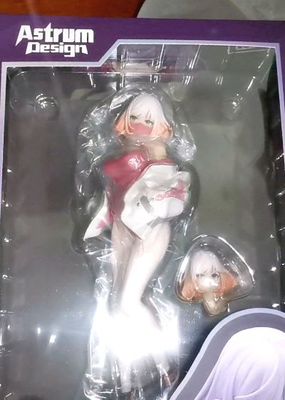 运动鞋×高开衩×口罩 露娜 展会限量款