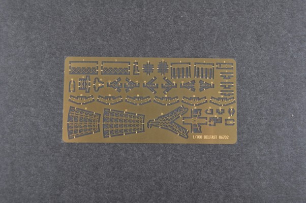 编号：06702  1/700 世界战舰系列  英国皇家海军“贝尔法斯特”轻型巡洋舰 1959年