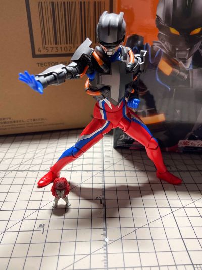 S.H.Figuarts   修行甲赛罗