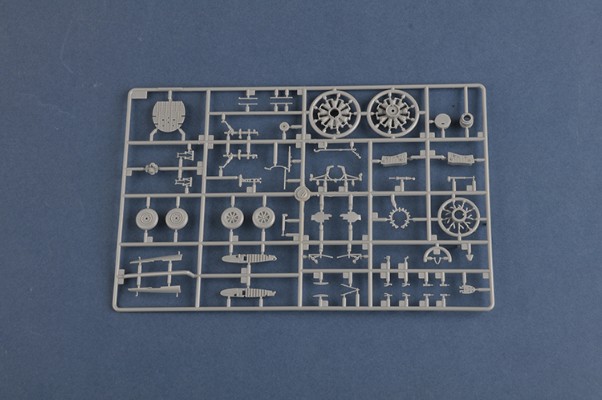编号：80384 1/48 军用飞机系列 美国F4U-1D“海盗”战斗机