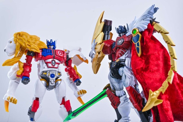 变形金刚传世系列 TL-25 白狮擎天柱