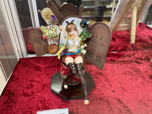 莱莎的炼金工房 ～常暗女王与秘密藏身处～ 莱莎 炼金工房系列25周年纪念版