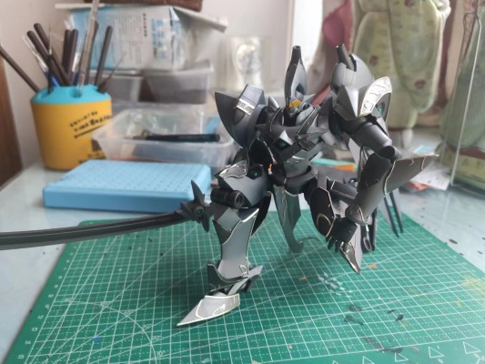 MODEROID   “灰之骑神”瓦利玛