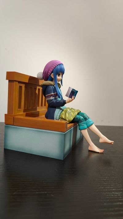 摇曳露营△ 志摩凛 泡脚