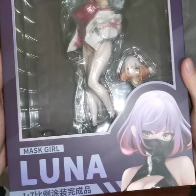 运动鞋×高开衩×口罩 露娜 展会限量款