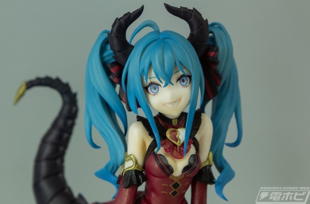 压泡面 初音未来 红色小恶魔