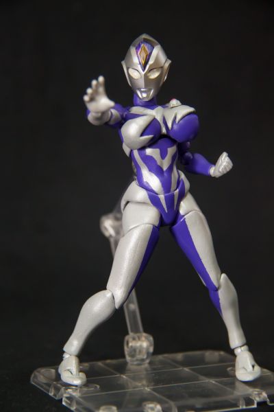 迪纳斯，女体魔改版