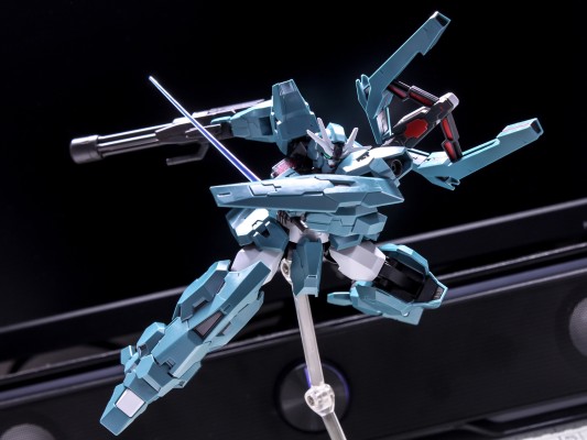 HG 机动战士高达 水星的魔女 索恩魔灵高达