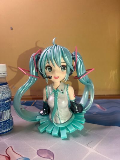 TAITO赏 初音未来39纪念日抽奖活动 终极快乐奖 初音未来胸像 终极快乐奖配色（原画师：藤原）