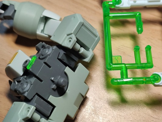 HG 机动战士高达 水星的魔女 学院训练机