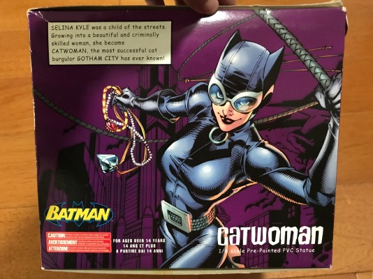 キャットウーマン