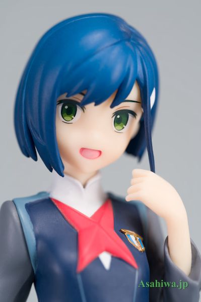 POP UP PARADE DARLING in the FRANXX 莓