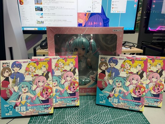 TAITO赏 初音未来39纪念日抽奖活动 终极快乐奖 初音未来胸像 终极快乐奖配色（原画师：藤原）