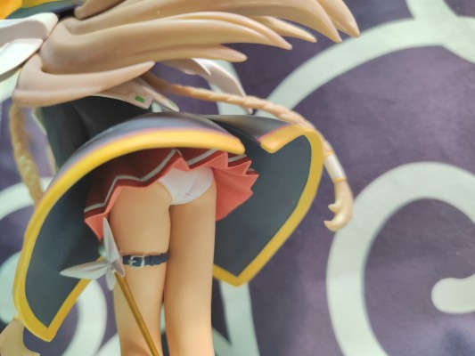 魔女娘 埃蕾内・西尔瓦娜