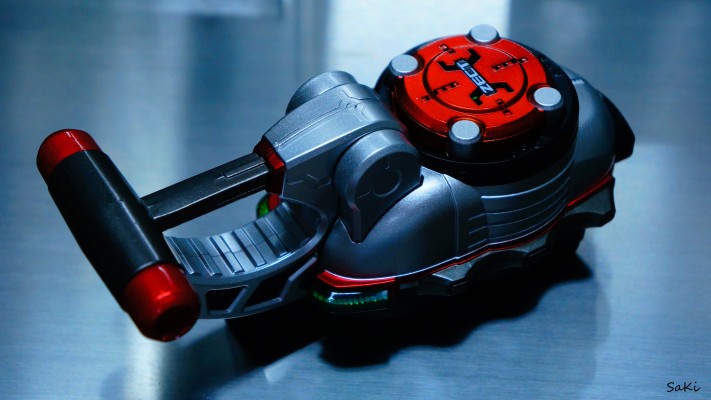 CSM系列 假面骑士甲斗王 超越变身器