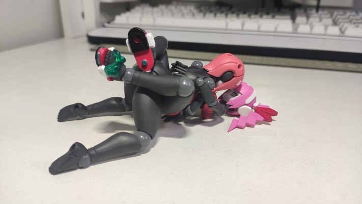 Polynian 机械新人类 Montagne / Motoroid Mare