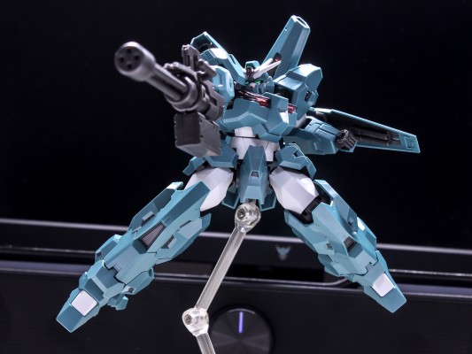 HG 机动战士高达 水星的魔女 索恩魔灵高达