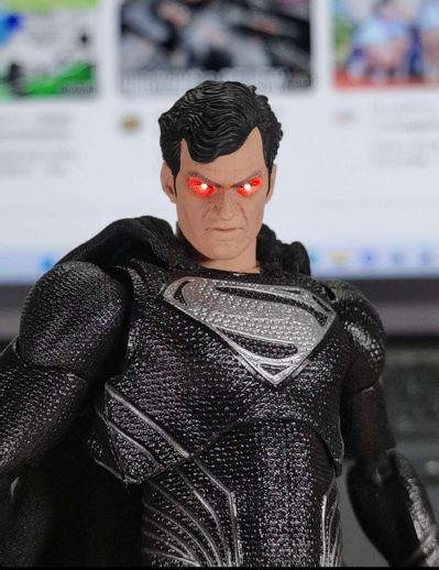 Mafex  编号174 电影 正义联盟 扎克·施奈德版 超人