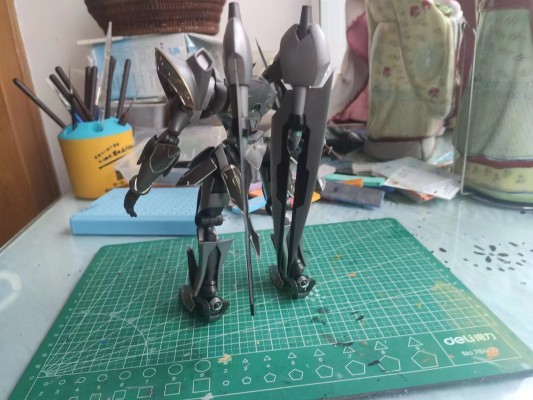 MODEROID   “灰之骑神”瓦利玛